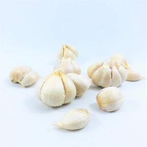 Garlic Cloves (a.k.a Lao Suan)